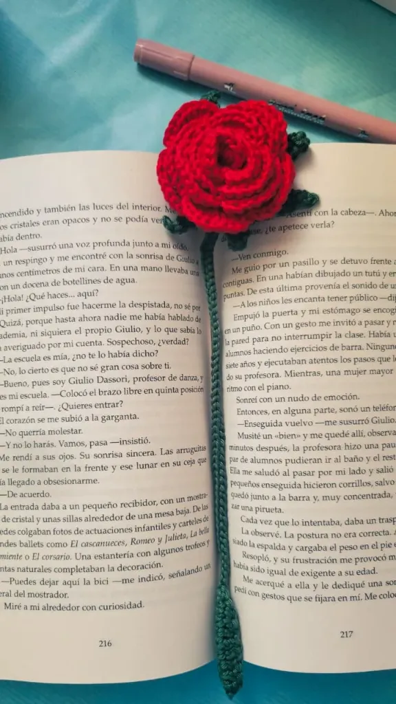 Separadores tejidos en Crochet | Entremanosrd (Rosa)